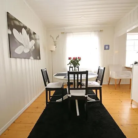 Apartment Bergstathastraeti